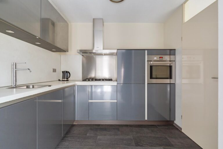 Martinus Nijhofflaan