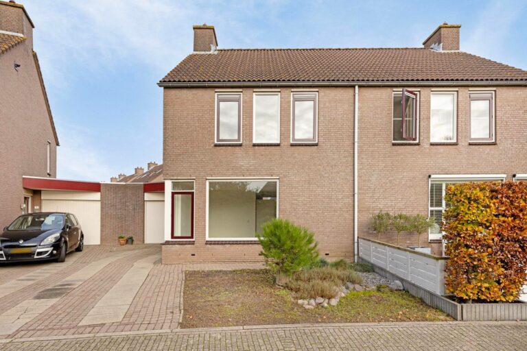 Family home in Kloetinge
