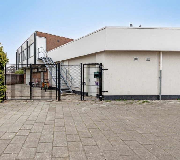 apartments for rent on Van Oldenbarneveldtstraat